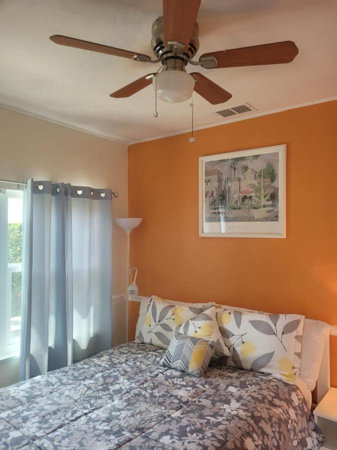 ~ Cozy In-Law Apartment Close To Siesta Key ~ Sarasota megye Kültér fotó