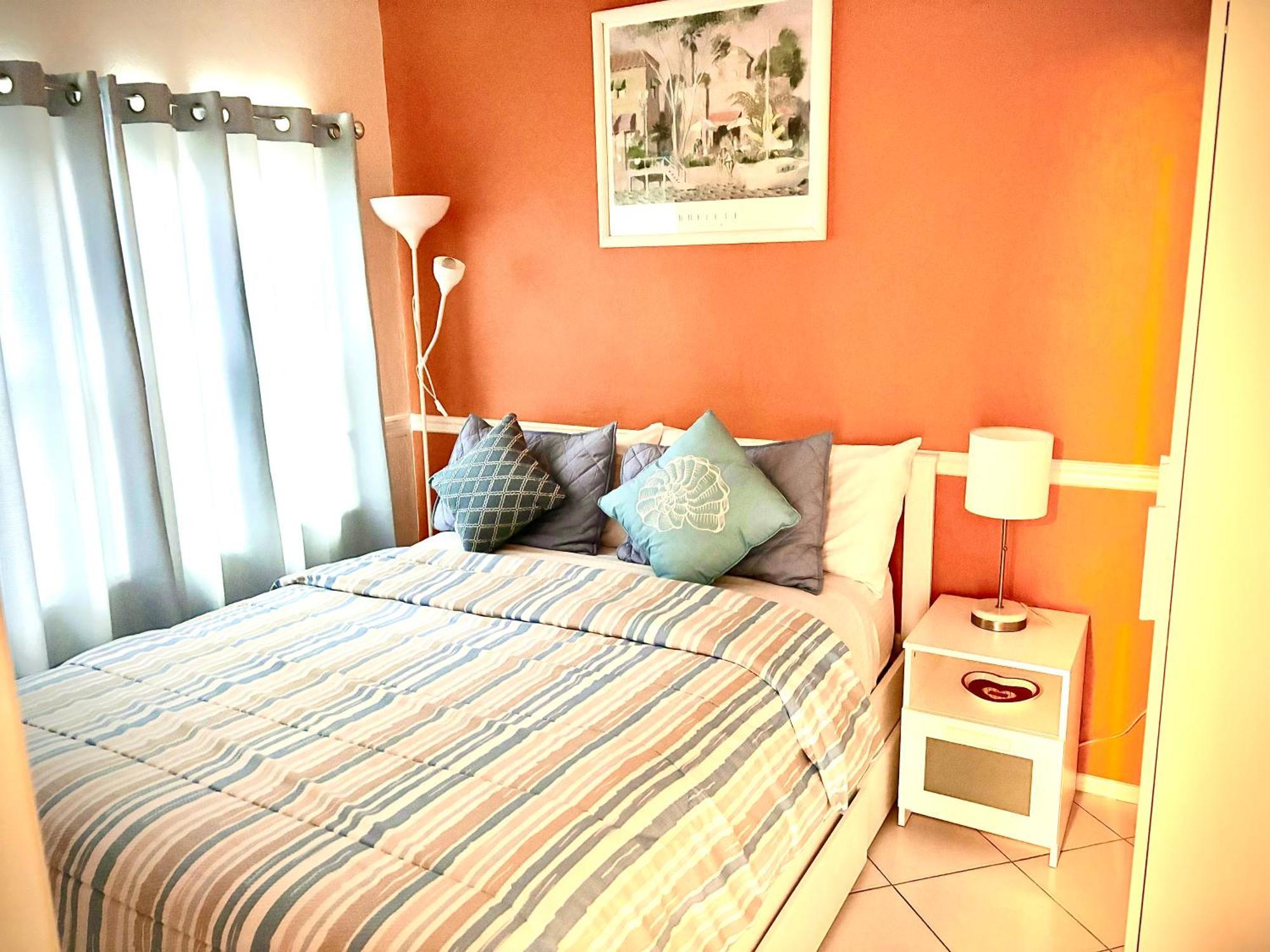 ~ Cozy In-Law Apartment Close To Siesta Key ~ Sarasota megye Kültér fotó